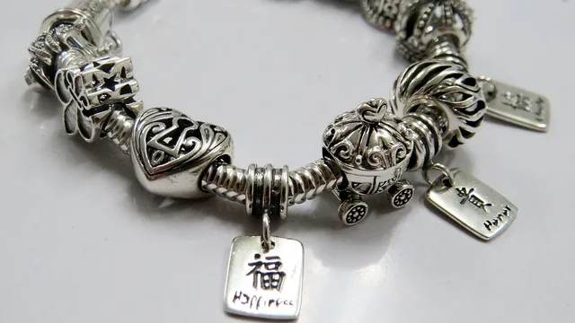 Bague breloque personnalisable - Kiara - Côté Filles